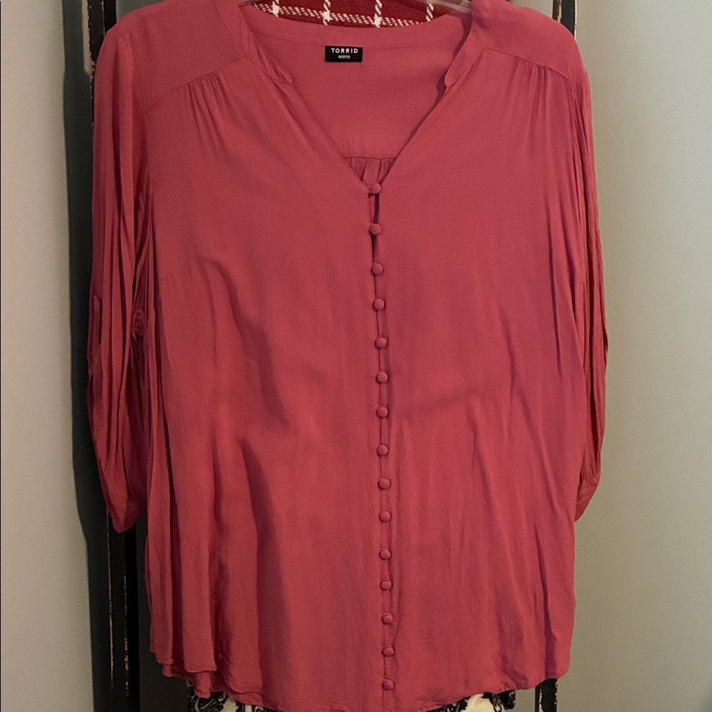 torrid rose-pink button-front V-neck blouse